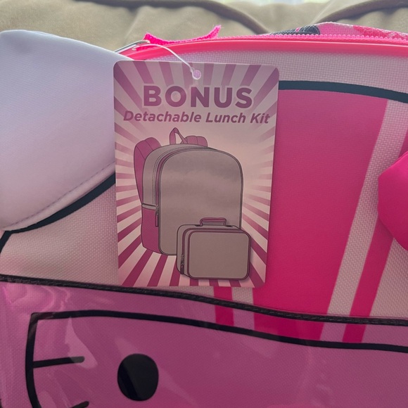 Hello Kitty Pink Backpack and Lunchbox - Picture 4 of 6